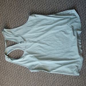 Workout tank